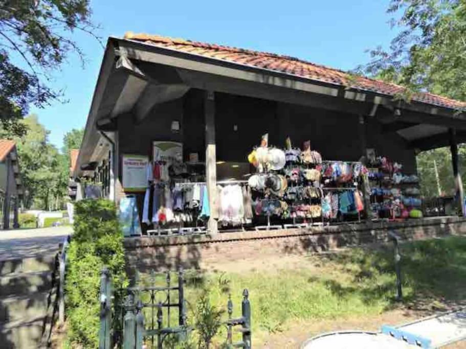 Chalet Toetje Op De Veluwe Hoenderloo Dış mekan fotoğraf